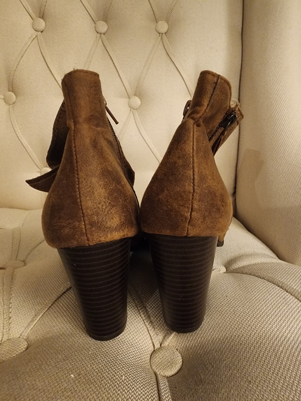 Women's Size 9 Open Toe Gladiator Heels - Picture 5 of 5
